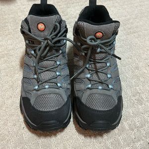 Merrell Women’s Moab 2 Mid waterproof hiking boot.